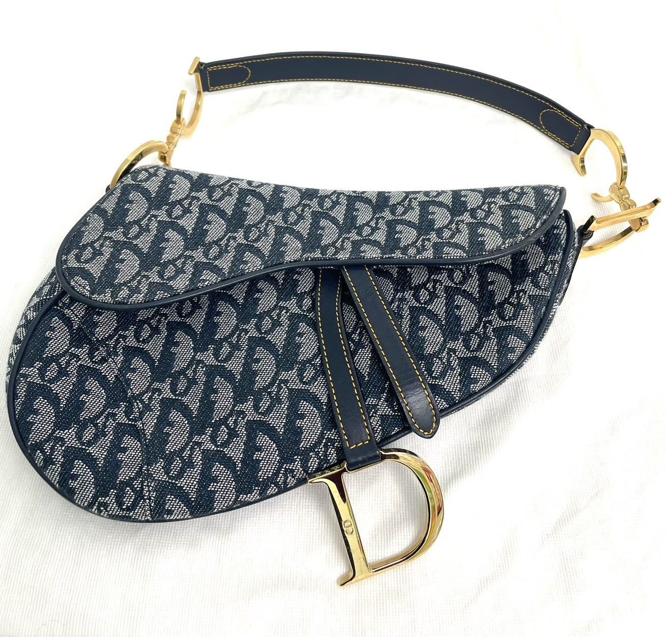 ≪ディオール　サドルバッグ　トロッター≫をお買取りさせていただきました(^^♪